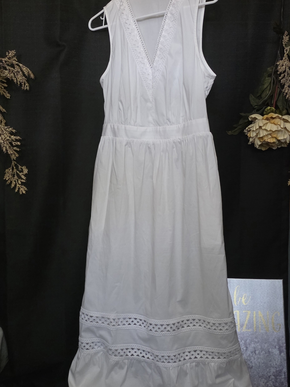 J. McLaughlin SZ M White Eyelet Trimmed Sleeveless Maxi Cotton Blend Dress